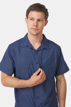 Hiker III Stretch SS AM Shirt -Icebreaker Tshirts Winkel 2210001433815 013 nl