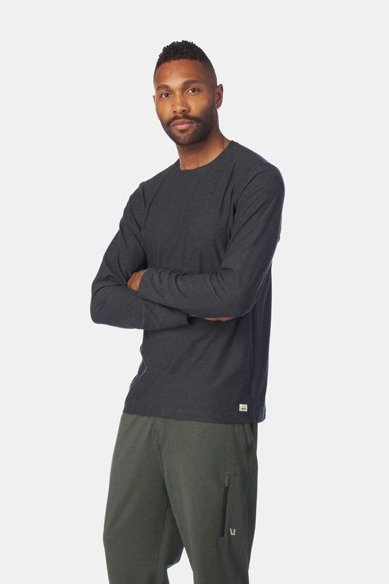 Vuori L/S Strato Tech Tee 3 Vuori L/S Strato Tech Tee