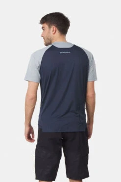 Endura Singletrack Fietsshirt Korte Mouwen 12 Endura Singletrack Fietsshirt Korte Mouwen -Icebreaker Tshirts Winkel 2210004090305 012 nl