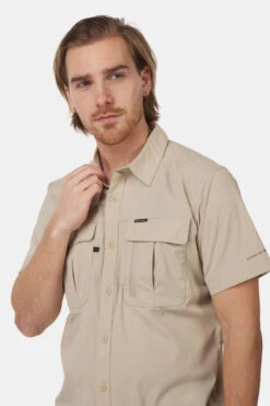 Columbia Newton Ridge II T-shirt 10 Columbia Newton Ridge II T-shirt -Icebreaker Tshirts Winkel 2210004339862 012 nl