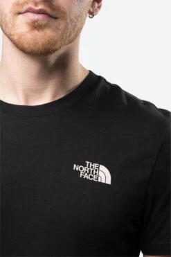 The North Face M S/S Simple Dome Tee -Icebreaker Tshirts Winkel aibed60016 7070 007 nl