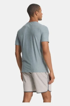 Vuori Strato Tech Tee -Icebreaker Tshirts Winkel b12bac0304 5252 03 nl